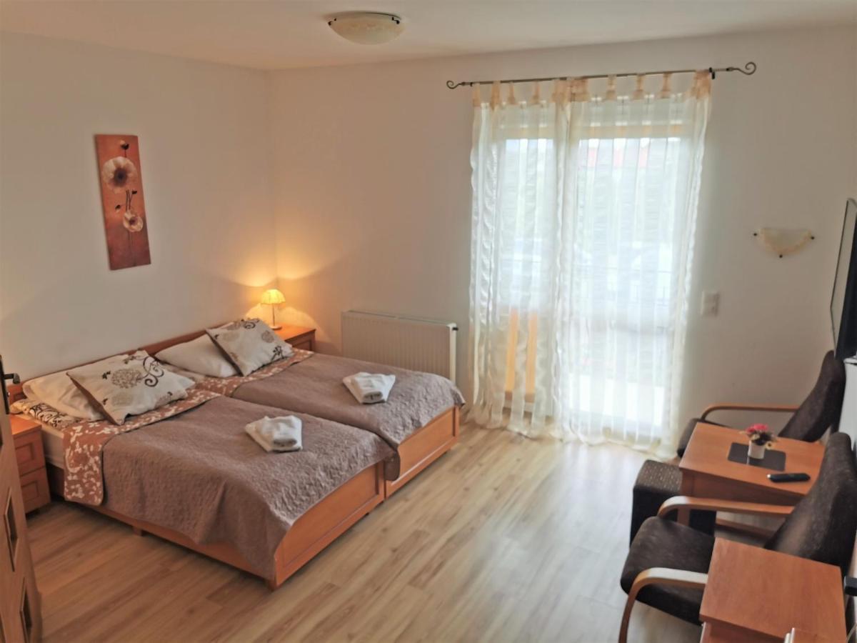 Pokoje I Apartamenty Sol Grzybowo  Extérieur photo